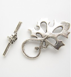 Grape Vine Leaf Toggle Clasp